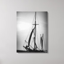 Aruba in Schwarz und Weiß segeln (Portrait)