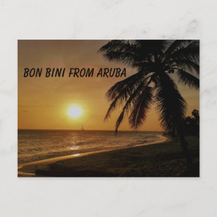 Aruba mit Sonnenuntergang über Wasser und Palmen Postkarte