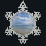 Aruba-Strand Schneeflocken Zinn-Ornament<br><div class="desc">Herrlicher tropischer Strand in Aruba.</div>