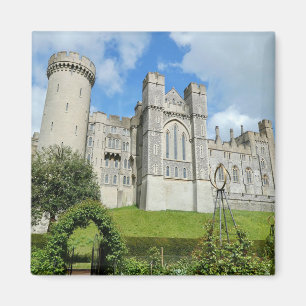 Arundel Castle im Frühjahr, West Sussex Magnet