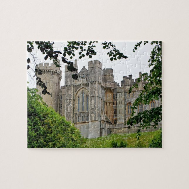 Arundel Castle, West Sussex, England Puzzle (Horizontal)