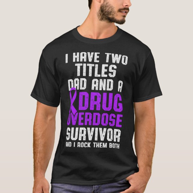 Arzneimittel Überdosierung Bewusstsein Warrior Sur T-Shirt (Vorderseite)