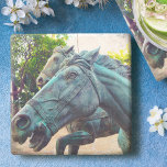 Asiatische antike Türkisstatue Foto Stilvoll Steinuntersetzer<br><div class="desc">Die türkisblaue asiatische Statue ist in einem üppigen Garten entdeckt und lädt zu Entdeckungen und Abenteuern ein. Beenden Sie den Tag mit Ihrem Lieblingsgetränk mit diesem atemberaubenden Untersetzer aus Naturstein. Macht ein großartiges Geschenk für die Hauswärmung! Sie können leicht personalisieren diesen Stein Untersetzer plus ich biete auch Anpassung an jedes...</div>