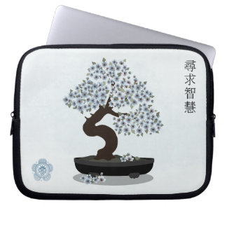 Asiatische Blütenblütengrafik Laptopschutzhülle
