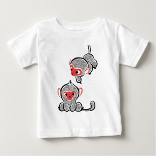 Asiatischer Affe Duo: Sitzen und Klettern Baby T-shirt