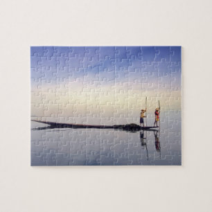 Asien, Burma, (Myanmar) Fischerboot spiegelt sich Puzzle