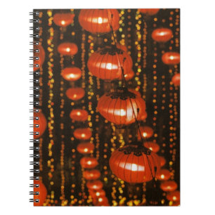 Asien, China, Peking. rote chinesische Laternen, Notizblock