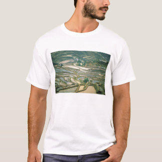 Asien, China. Reisterrassen in der Nähe von Nano T-Shirt