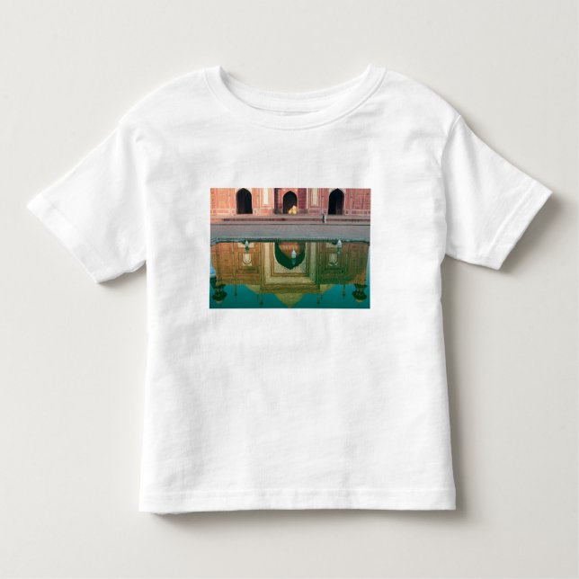 Asien, Indien, Uttar Pradesh, Agra. Zu den 2 Kleinkind T-shirt (Vorderseite)