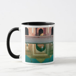 Asien, Indien, Uttar Pradesh, Agra. Zu den 2 Tasse