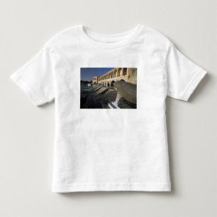 Asien, Iran, Isfahan. Pol-e Khaju-Brücke. Kleinkind T-shirt