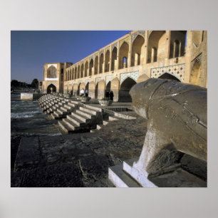 Asien, Iran, Isfahan. Pol-e Khaju-Brücke. Poster