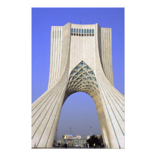 Asien, Iran, Teheran. Freiheitsdenkmal in Azadi Fotodruck