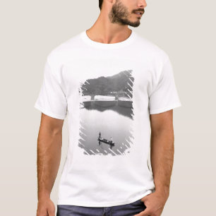 Asien, Japan, Iwakuni. Fischer und historische 2 T-Shirt