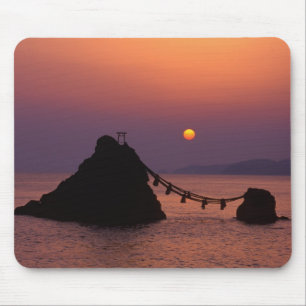Asien, Japan, Mie, Futamigaura bei Tagesanbruch Mousepad