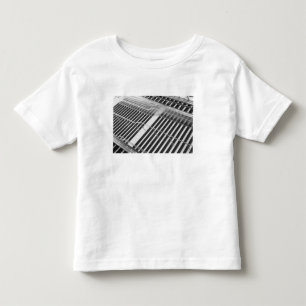 Asien, Japan, Tokio. Treppe, Tokio International Kleinkind T-shirt