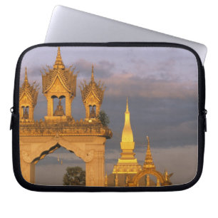 Asien, Laos, Vientiane. That-Luang-Tempel. Laptopschutzhülle