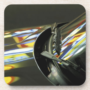 Asien, Malaysia, Melaka. Neonreflektionen im Auto Getränkeuntersetzer