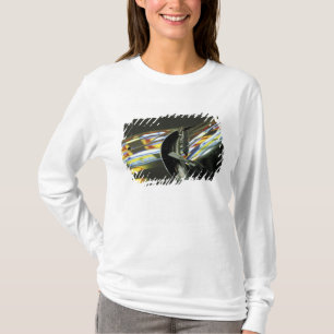 Asien, Malaysia, Melaka. Neonreflexionen im Auto T-Shirt