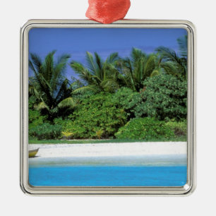 Asien, Malediven. North Male Atoll Ornament Aus Metall
