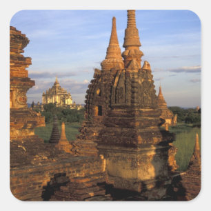 Asien, Myanmar, Bagan. Alte Tempel und Quadratischer Aufkleber