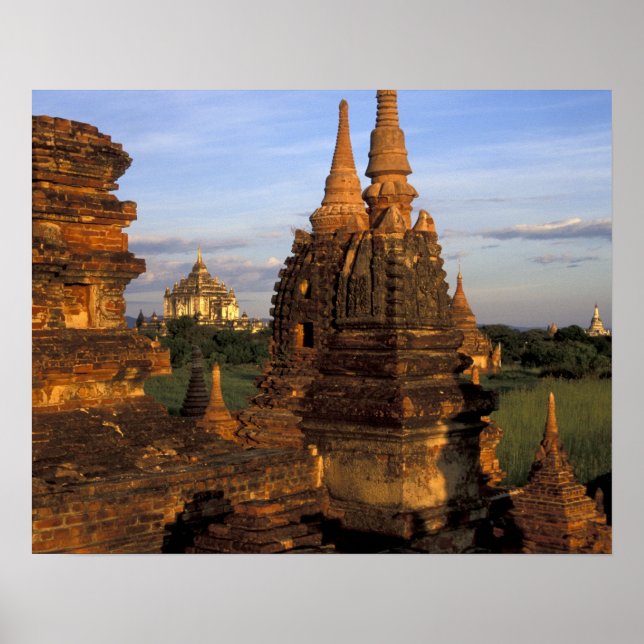 Asien, Myanmar, Bagan. Antike Tempel und Poster (Vorne)