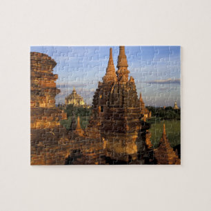 Asien, Myanmar, Bagan. Antike Tempel und Puzzle