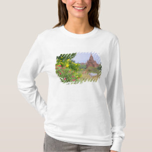 Asien, Myanmar (Birma), Bagan (Heide). Kühe T-Shirt