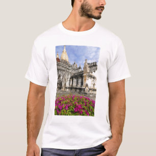 Asien, Myanmar (Burma), Bagan (Pagan). Die Ananda T-Shirt
