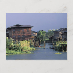 Asien, Myanmar, Inle Lake. Ein schwimmendes Dorf Postkarte