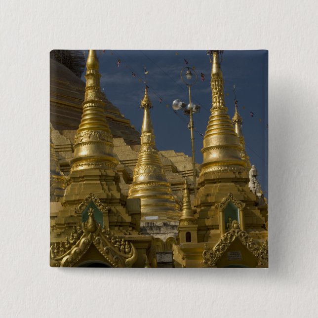 Asien, Myanmar, Rangun. Golden stupa von Shwedagon Button (Vorderseite)