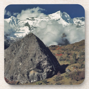 Asien, Nepal, Sagarmatha NP. Ein buddhistisches Ge Getränkeuntersetzer