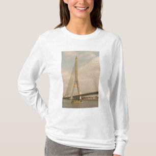 Asien, Thailand, Bangkok, Brücke über Chao T-Shirt