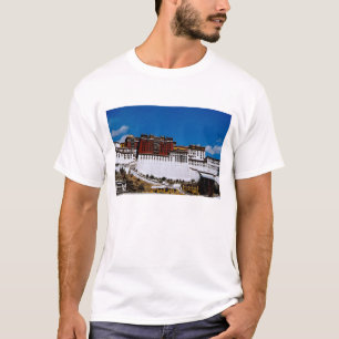 Asien, Tibet, Lhasa, Potala Palace alias Red 2 T-Shirt