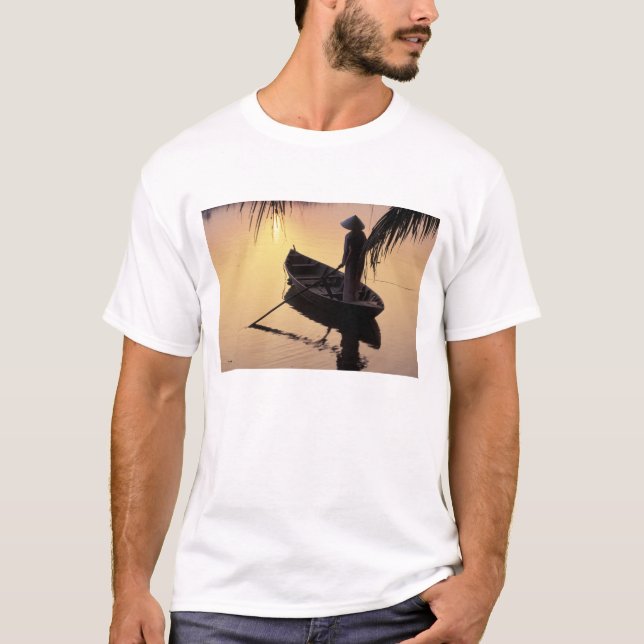 Asien, Vietnam, Mekong Delta, kann das. Abend T-Shirt (Vorderseite)