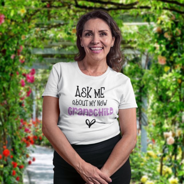 Ask Me About My New Grandchild Pink Faux Glitter T-Shirt (Von Creator hochgeladen)
