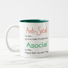 Asocial nicht antisozial: Positiver Introvertierte Zweifarbige Tasse