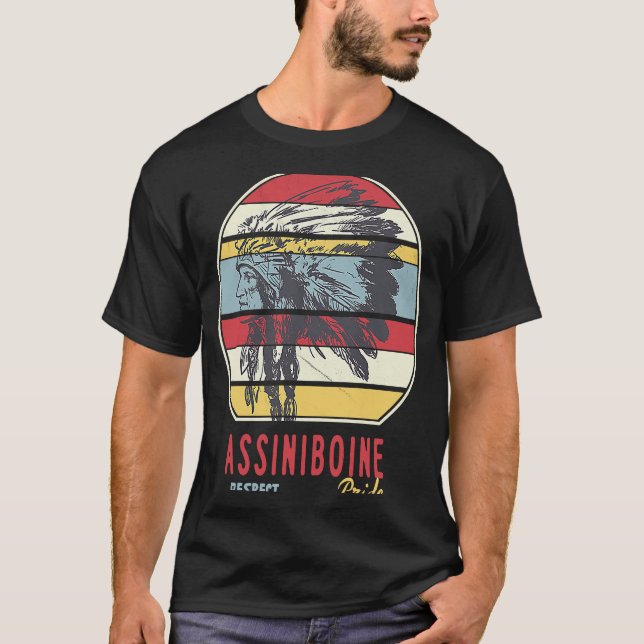Assiniboine Native Amerikanische Ureinwohner Tribe T-Shirt (Vorderseite)