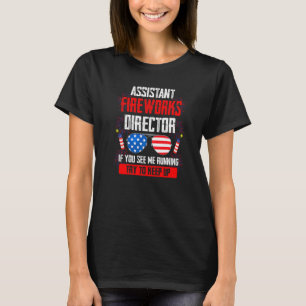 Assistent für Feuerwerkskörper-Direktor, der die A T-Shirt