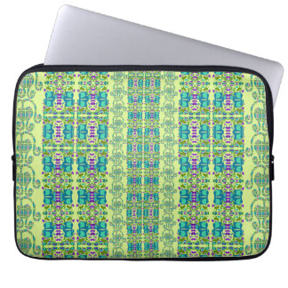 Assorted Floral Cupflowers Laptopschutzhülle