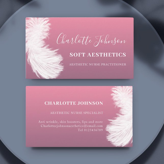 Ästhetik Hautpflege Moderne rosa Feder Visitenkarte (Aesthetic nurse practitioner feather pink business card )