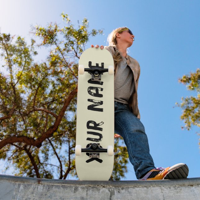 Ästhetische Pastellgelbe Skateboard (Außenbereich 1)