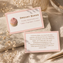 Ästhetischer Besitzer einer rosa Cupcake-Bäckerei