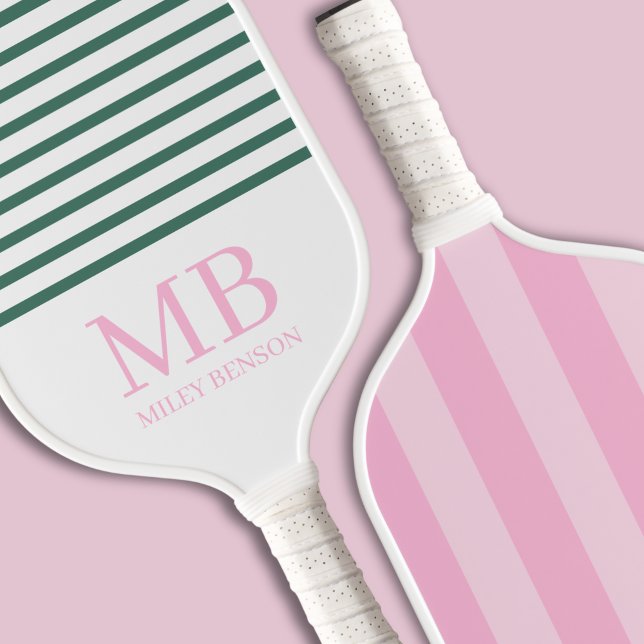 Ästhetischer Country Club Pink Streifen Monogramm  Pickleball Schläger (Pink & Green Country Club Old Money Aesthetic Personalized Pickleball Paddle Unique Bridal Gift)