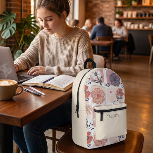 Ästhetischer Pastellcreme-Rucksack für Blumenmädch Bedruckter Rucksack