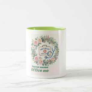 Ästhetischer Wildblumen- & Erste-Hilfe-Kit-Kunst Zweifarbige Tasse