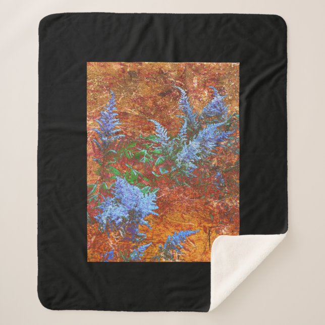 Astilbe Dusty Blue an Bord Sherpadecke (Vorderseite)