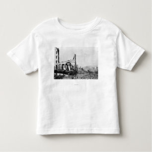 Astoria, Oregon Feuer-Ansicht von Weinard Hotel Kleinkind T-shirt