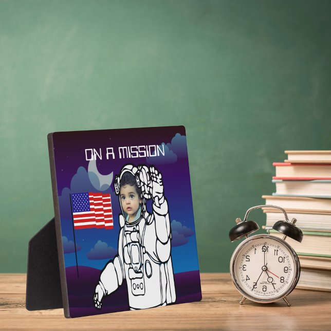 Astronaut auf dem Mond Weltraumjunge Fotoplatte (Von Creator hochgeladen)