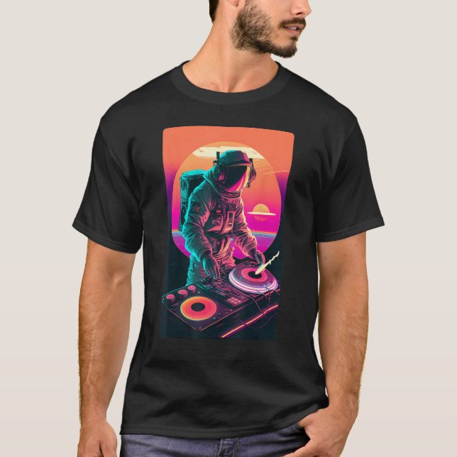 Astronaut DJ DJing in Space EDM cool Vaporwave Gra T-Shirt (Vorderseite)